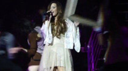 Demi Lovato - Lightweight Live - A Special Night With Demi Lovato (1989)