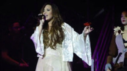 Demi Lovato - Lightweight Live - A Special Night With Demi Lovato (1992)