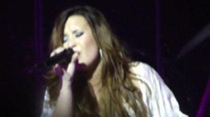 Demi Lovato - Lightweight Live - A Special Night With Demi Lovato (2400) - Demilush - Lightweight Live - A Special Night With Demi Lovato Part oo6