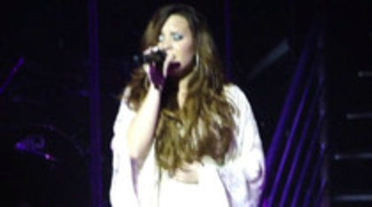 Demi Lovato - Lightweight Live - A Special Night With Demi Lovato (2434)