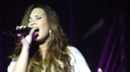 Demi Lovato - Lightweight Live - A Special Night With Demi Lovato (2467) - Demilush - Lightweight Live - A Special Night With Demi Lovato Part oo6