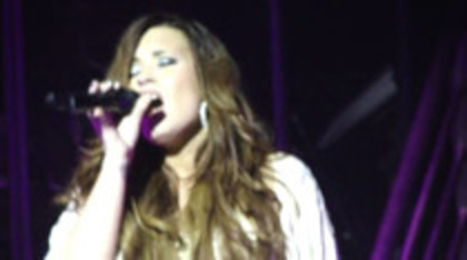 Demi Lovato - Lightweight Live - A Special Night With Demi Lovato (2529)