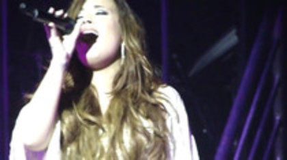 Demi Lovato - Lightweight Live - A Special Night With Demi Lovato (2597)