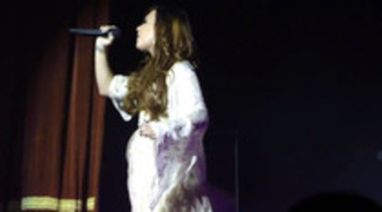 Demi Lovato - Lightweight Live - A Special Night With Demi Lovato (2318)