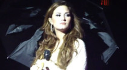 Demi Lovato - Lightweight Live - A Special Night With Demi Lovato (2989)