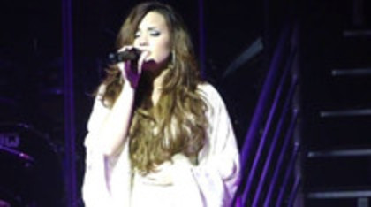 Demi Lovato - Lightweight Live - A Special Night With Demi Lovato (2732) Demi Lovato - Lightweight Live - A Special Night With Demi Lovato (2732)