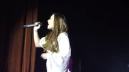 Demi Lovato - Lightweight Live - A Special Night With Demi Lovato (2375)