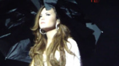 Demi Lovato - Lightweight Live - A Special Night With Demi Lovato (3255)