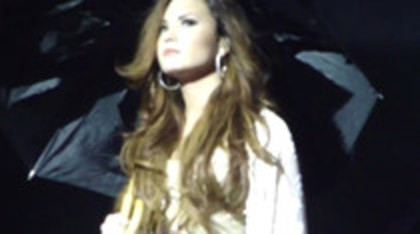 Demi Lovato - Lightweight Live - A Special Night With Demi Lovato (3256)