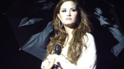 Demi Lovato - Lightweight Live - A Special Night With Demi Lovato (3286)