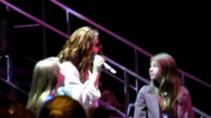 Demi Lovato Skyscraper live at Souncheck (219) - Demilush Skyscraper live at Souncheck Part oo1