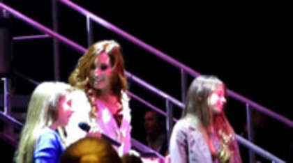 Demi Lovato Skyscraper live at Souncheck (549) - Demilush Skyscraper live at Souncheck Part oo2