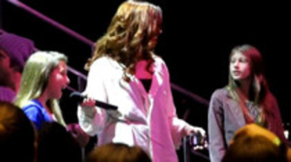 Demi Lovato Skyscraper live at Souncheck (1108) - Demilush Skyscraper live at Souncheck Part oo3