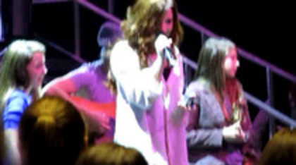 Demi Lovato Skyscraper live at Souncheck (892) - Demilush Skyscraper live at Souncheck Part oo2