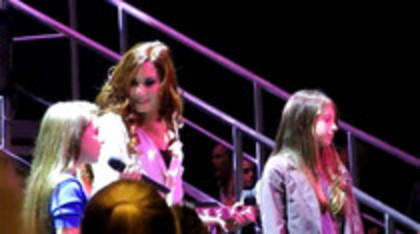 Demi Lovato Skyscraper live at Souncheck (907) - Demilush Skyscraper live at Souncheck Part oo2