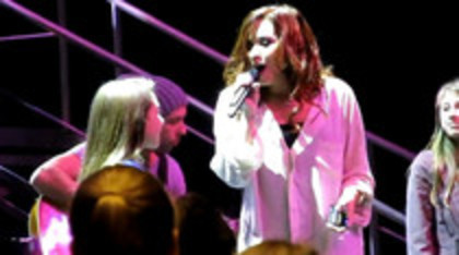 Demi Lovato Skyscraper live at Souncheck (1777) - Demilush Skyscraper live at Souncheck Part oo4