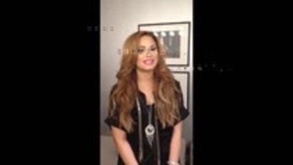Demi Lovato - Video Message for Italy (13)