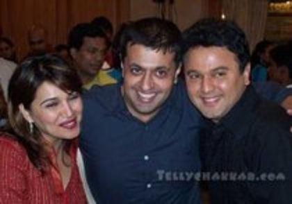 22168336_SBBTMOMVF - G-Nikki Aneja Walia-G