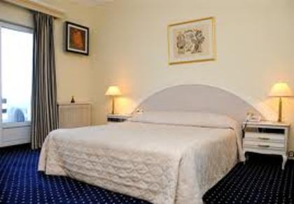 camera lui justin si issa