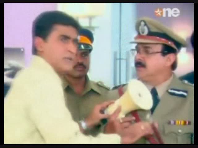 dmg21st-81 - DILL MILL GAYYE - END Of The First Season