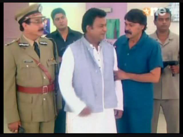 dmg21st-175 - DILL MILL GAYYE - END Of The First Season