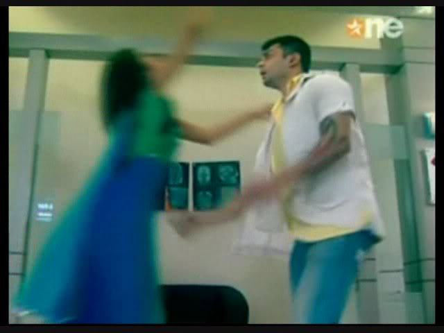 dmg21st-303 - DILL MILL GAYYE - END Of The First Season