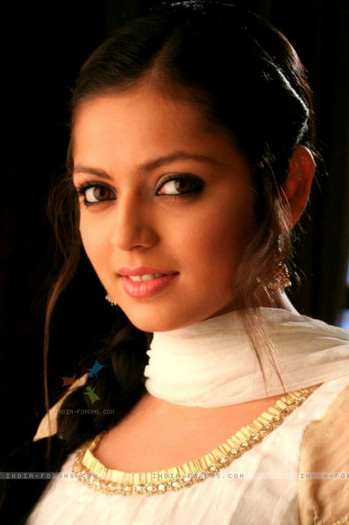 112730-drashti-dhami - x-Cine e cea mai frumoasa-x