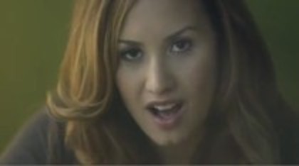 Demi - Lovato - Give - Your - Heart - A - Break (525)