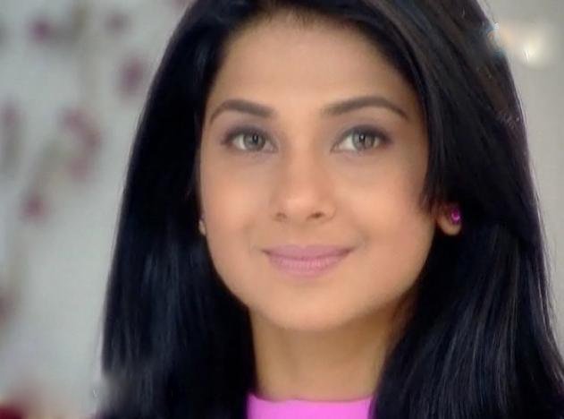 297354_201733523219470_154010081325148_551965_613155_n[1] - Poze tari cu jenny