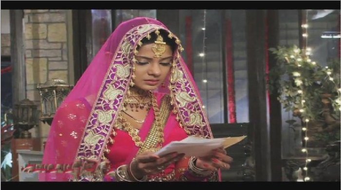 301632_201736029885886_154010081325148_551975_2788403_n[1] - Poze tari cu jenny