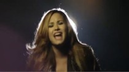 Demi - Lovato - Give - Your - Heart - A - Break (1476)