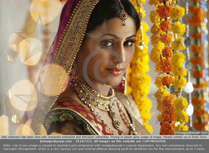 319892_321692211226325_200307900031424_919345_1209299495_n - Hina Khan