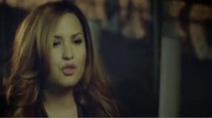 Demi - Lovato - Give - Your - Heart - A - Break (2432)