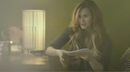 Demi - Lovato - Give - Your - Heart - A - Break (1941) - Demilu - Give Your Heart A Break Official Music Video Part oo5