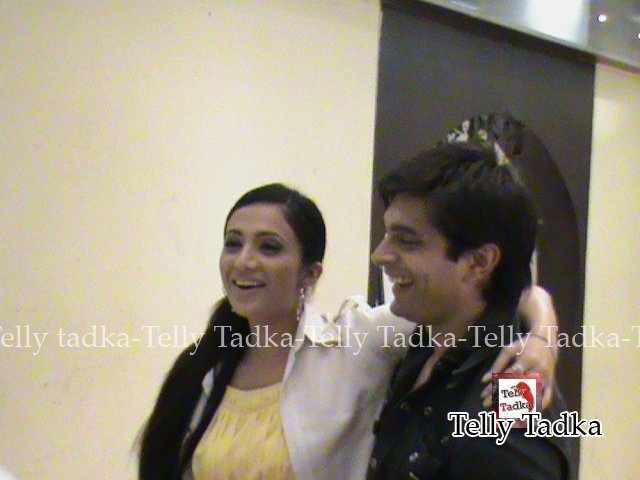 45870916_SAKJULKYA - 0-karan- shilpa