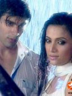 49578630_WYJBBKEGP - 0-karan- shilpa
