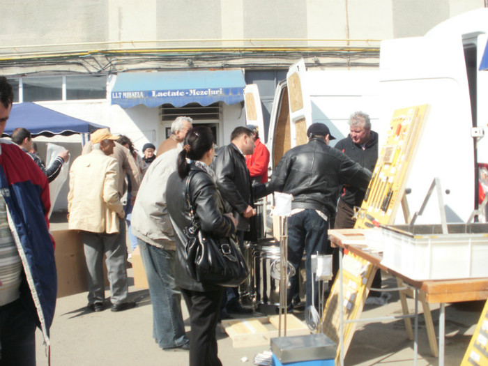 P3050281 - Targul Apicol Slobozia 2012