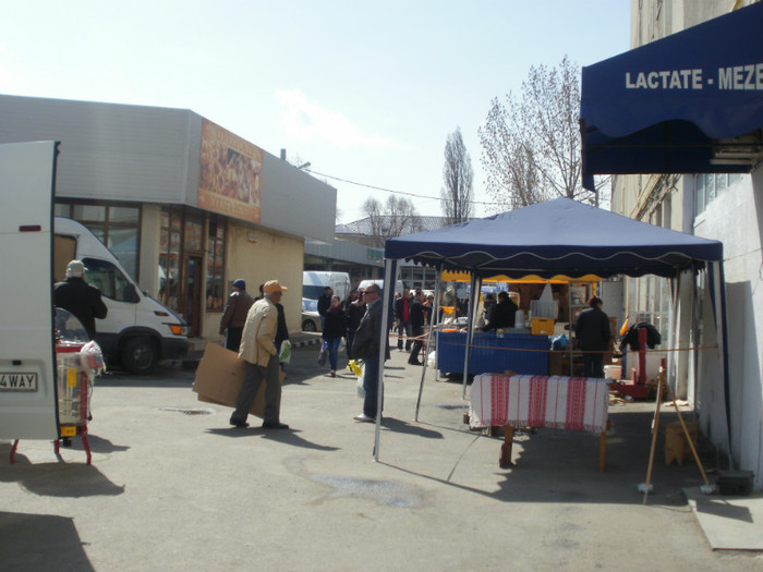 P3050283 - Targul Apicol Slobozia 2012