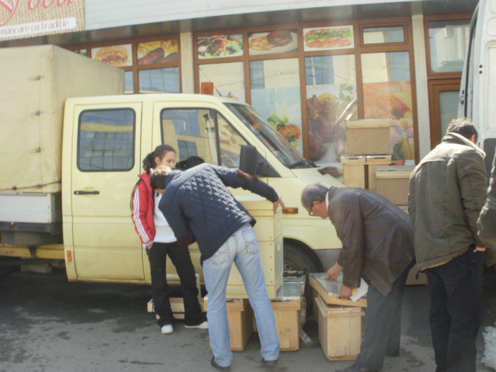P3050297 - Targul Apicol Slobozia 2012