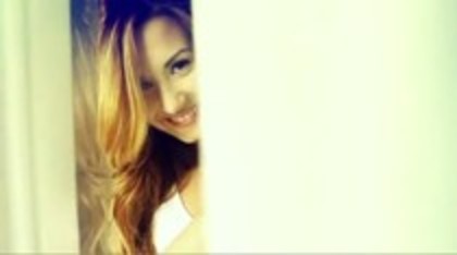 Demi - Lovato - Give - Your - Heart - A - Break (4804) Demi - Lovato - Give - Your - Heart - A - Break (4804)