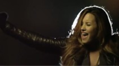 Demi - Lovato - Give - Your - Heart - A - Break (5784)