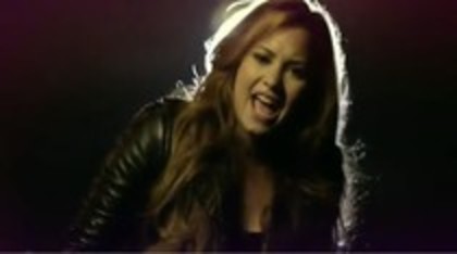 Demi - Lovato - Give - Your - Heart - A - Break (5808)