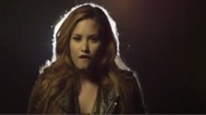 Demi Lovato - Give Your Heart A Break (6267) Demi Lovato - Give Your Heart A Break (6267)