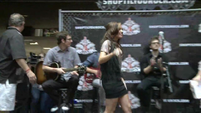 Demi Lovato  Live at Glendale Galleria  in LA for Cambio in HD 00053
