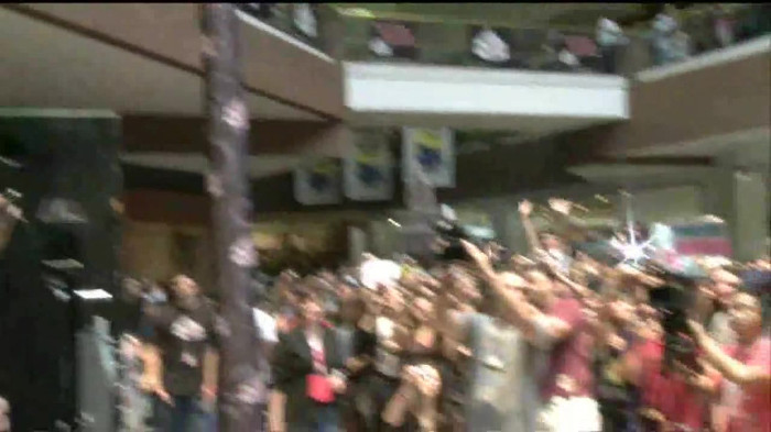 Demi Lovato  Live at Glendale Galleria  in LA for Cambio in HD 00442