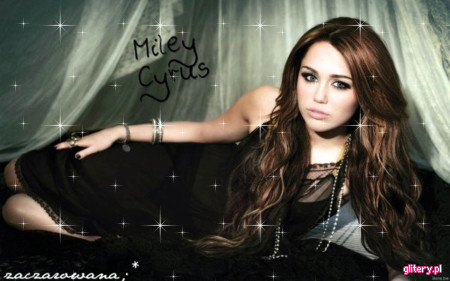 0103923207 - poze cu Miley gliiter