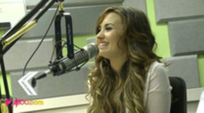 Demi Lovato In-Studio - Z100 New York (531)