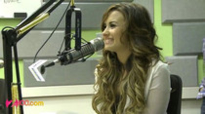 Demi Lovato In-Studio - Z100 New York (1019)