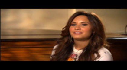 Demi Lovato Interview In Canada (7) Demi Lovato Interview In Canada (7)