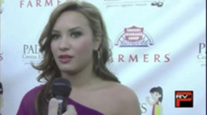 Demi Lovato at Padres Contra El Cancer Event (30)